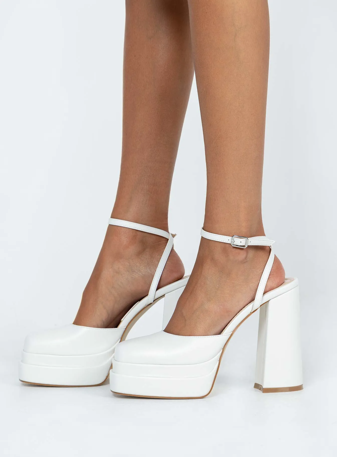 Alto Platform Heels Matte White