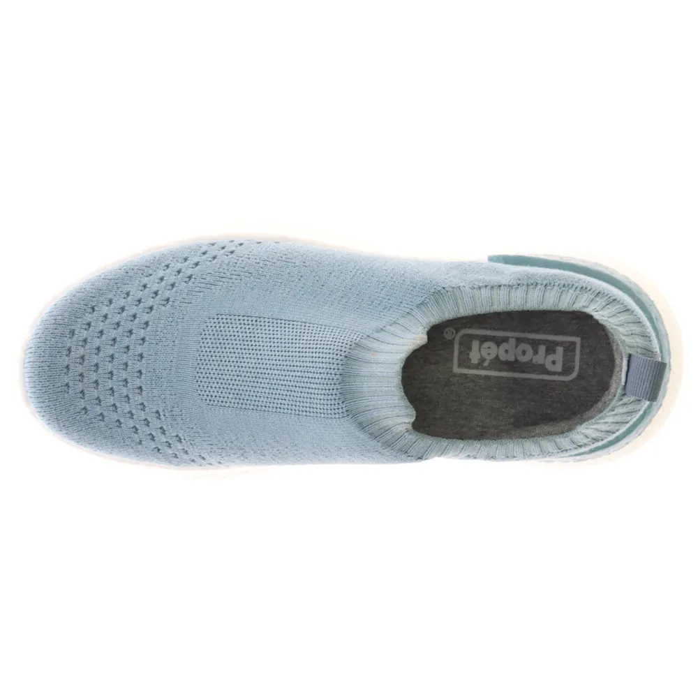 B10 Unite Slip On Sneakers