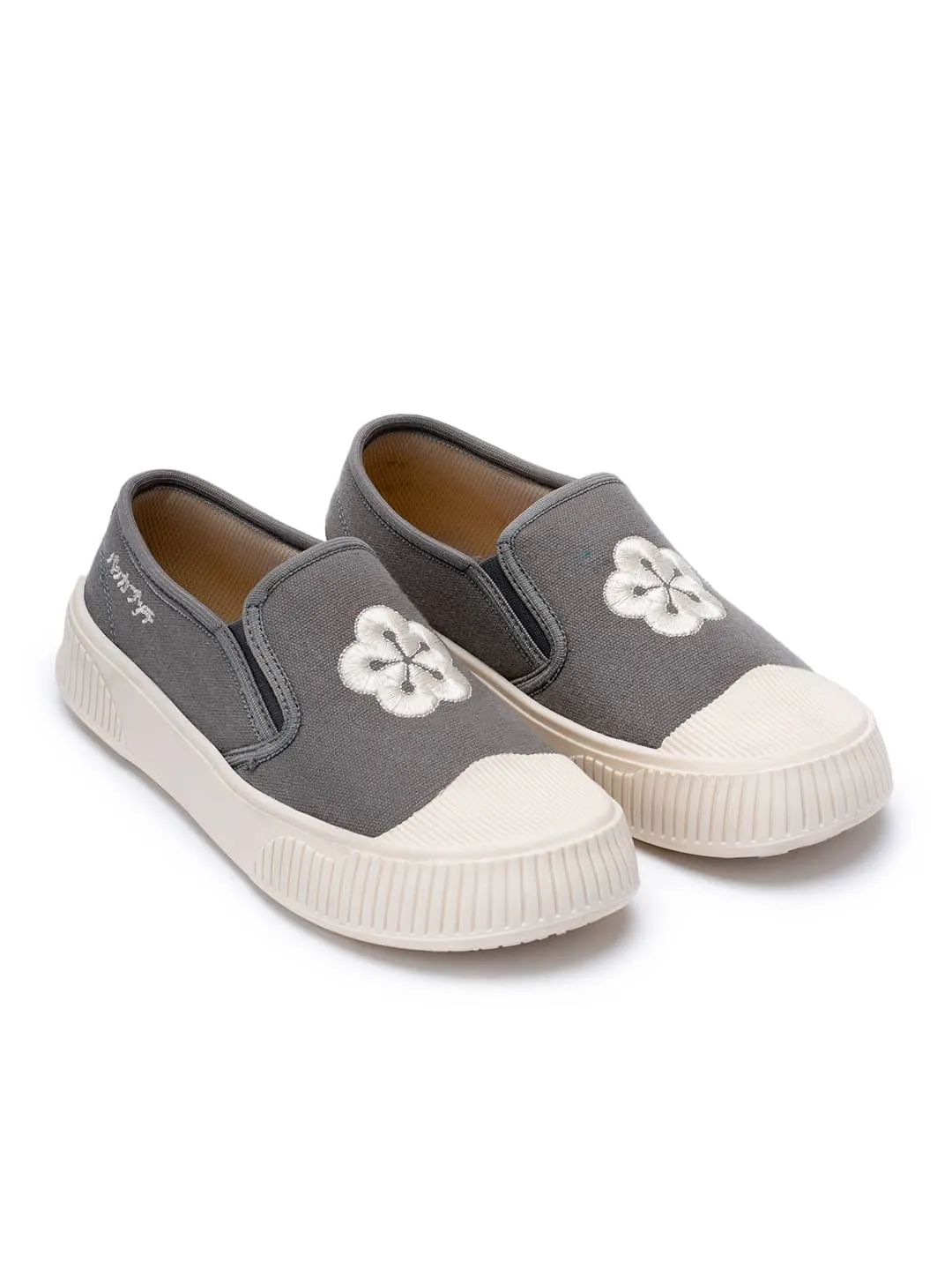 Bacca Bucci Kawaii Sakura Slip-On Sneakers