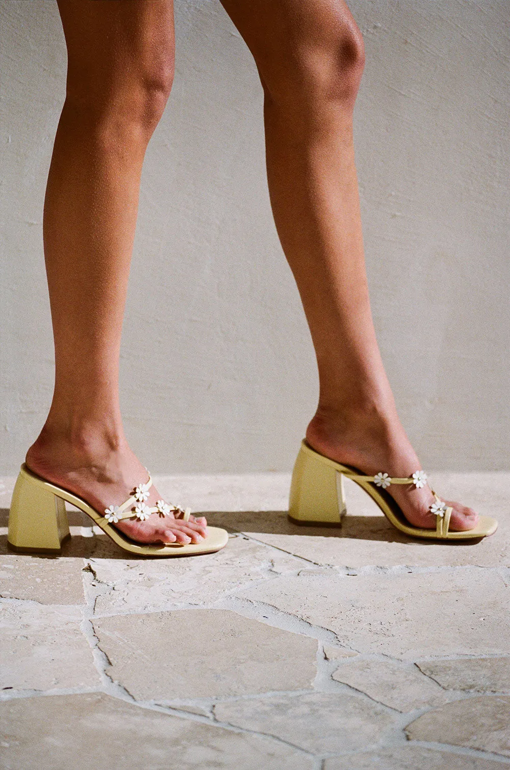 Daisy Heels - Butter