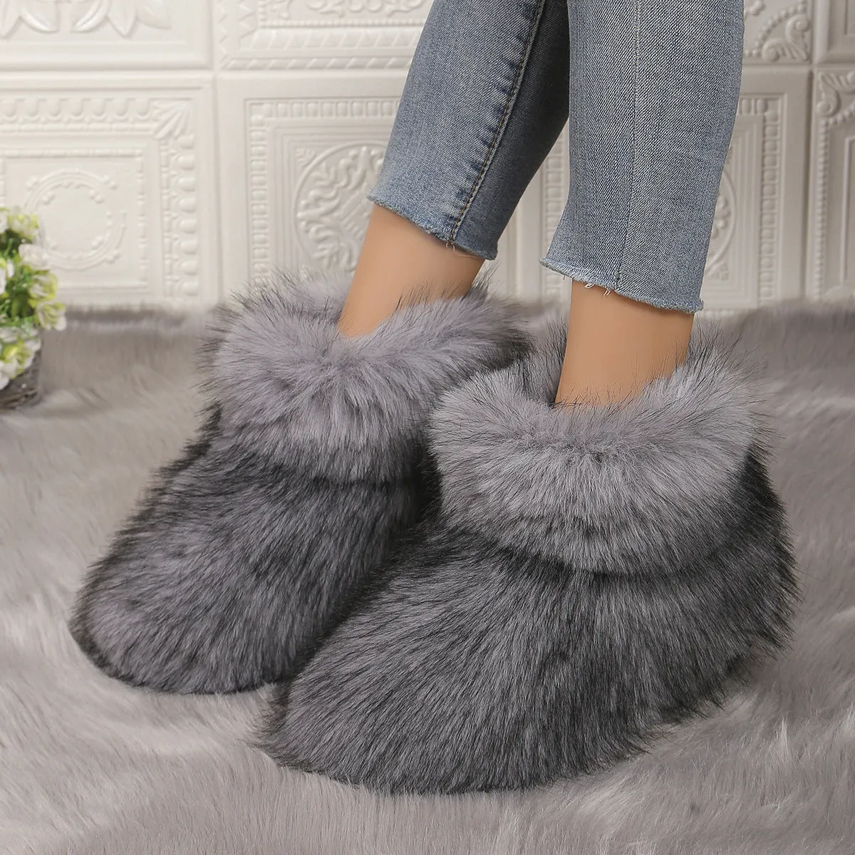 New Plus Size Round Toe Fashion Furry High Tube Winter 2024 Shoes