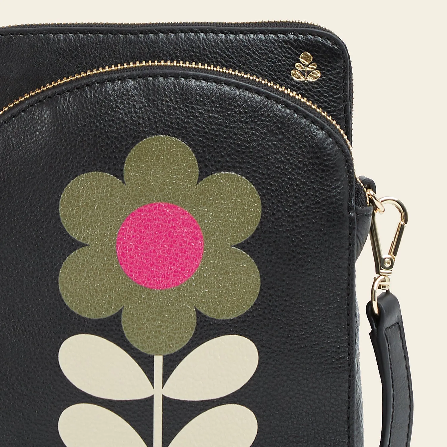 Portia Tall Crossbody - Black Daisy Stem