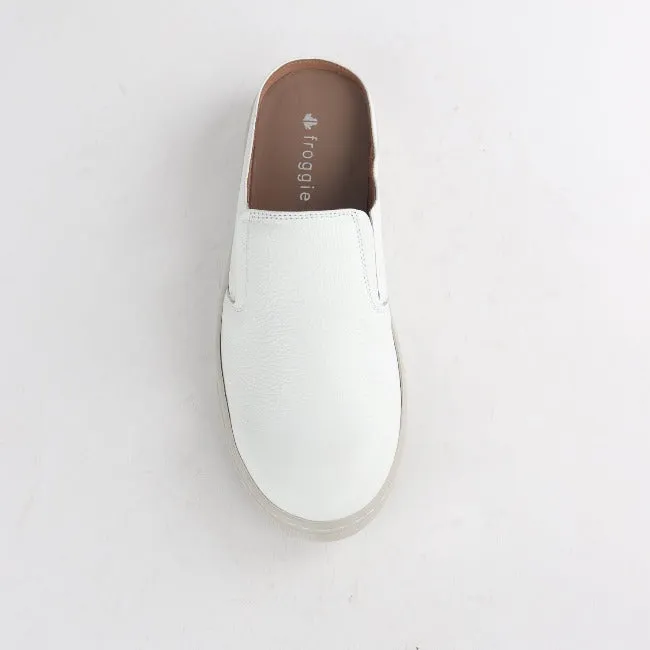 Slip-on sneakers with Removable Footbed in White - 12584